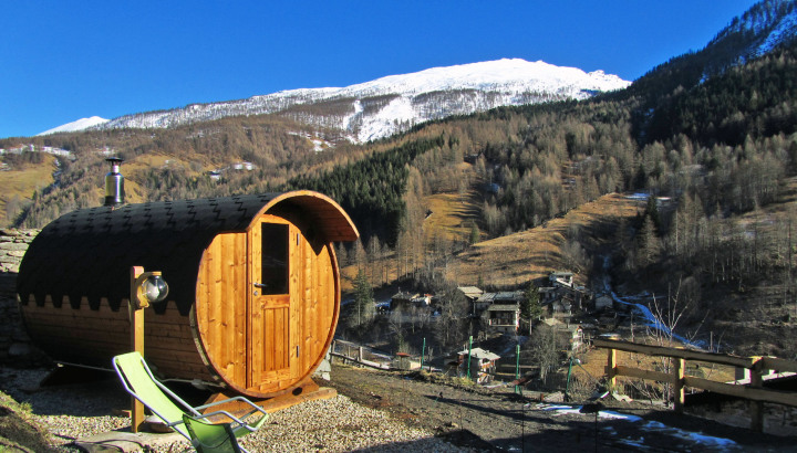 Sauna finlandese all'aperto